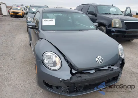 2012 Volkswagen Beetle 2.5L from USA, damaged, VIN 3VWJX7AT8CM617677